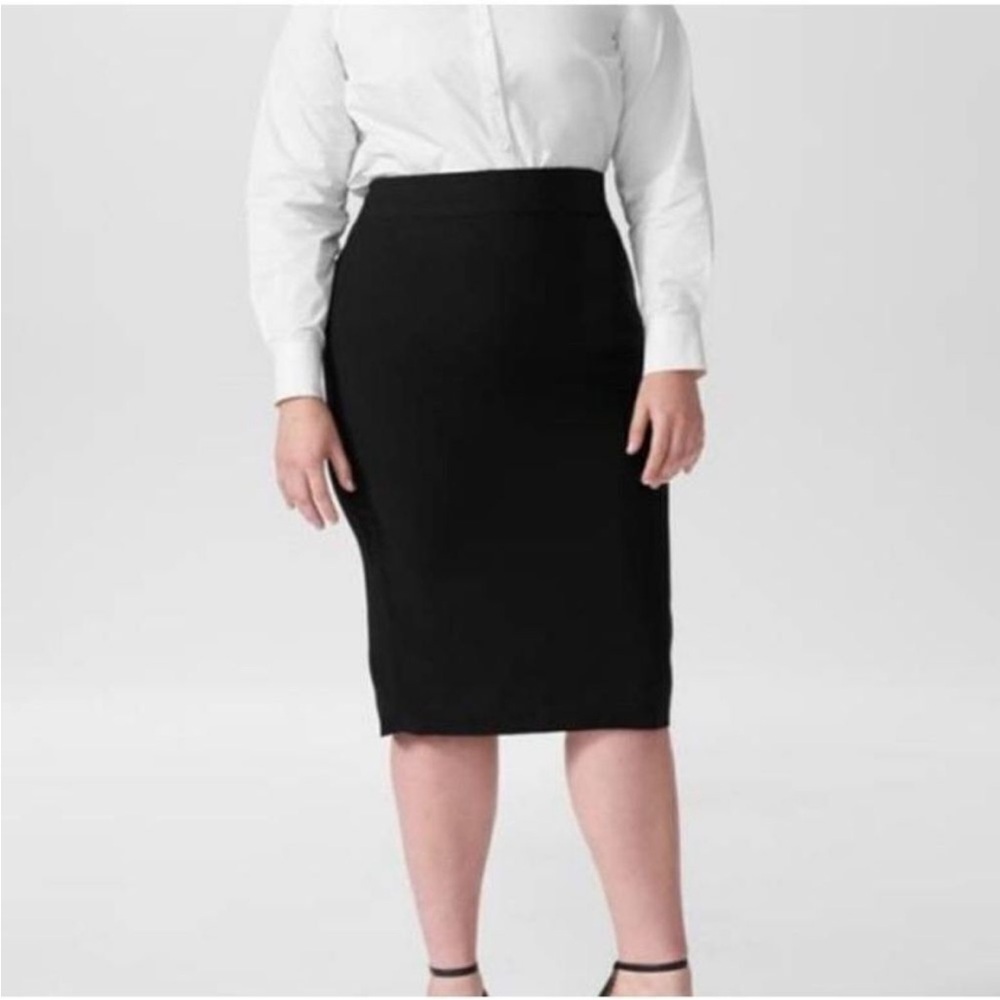 NWT Universal Standard Lynn Luxe Black Pencil Skirt Size 40 Modi Academia Office